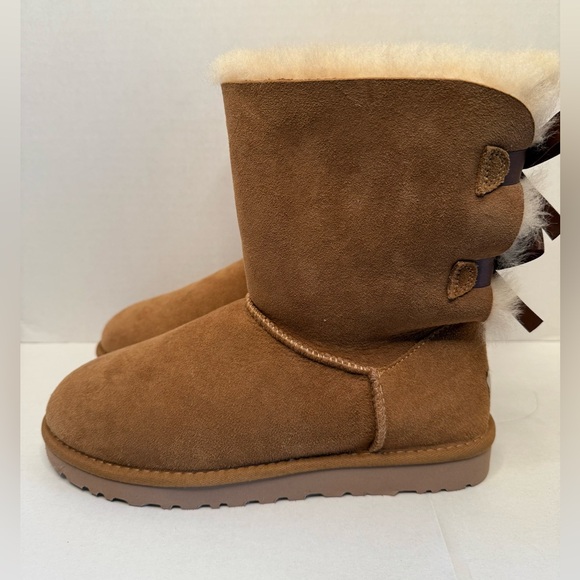UGG Chestnut Boots with Satin Bows - Picture 3 of 7